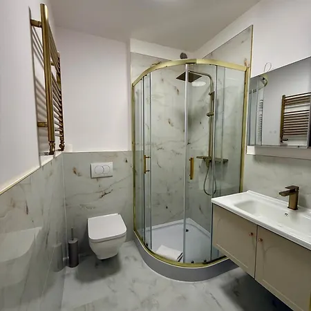 Justinrent Chlapowskiego 9 Nr 3a Apartment